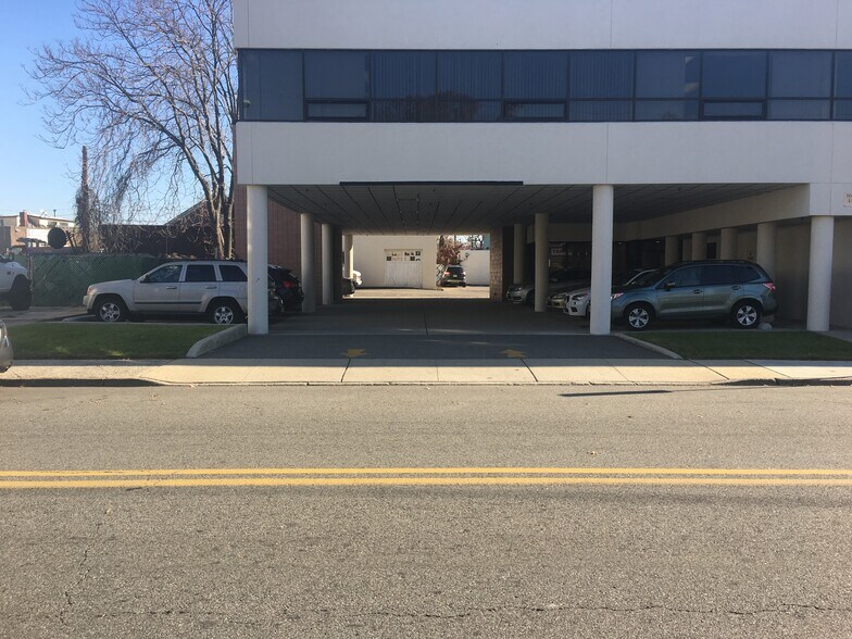 More Photos Of 810 Main St, Hackensack Office For Sale