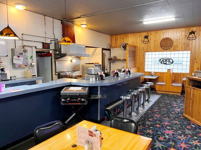 More Photos Of 104 4th NE st, Aitkin Bowling Alley For Sale