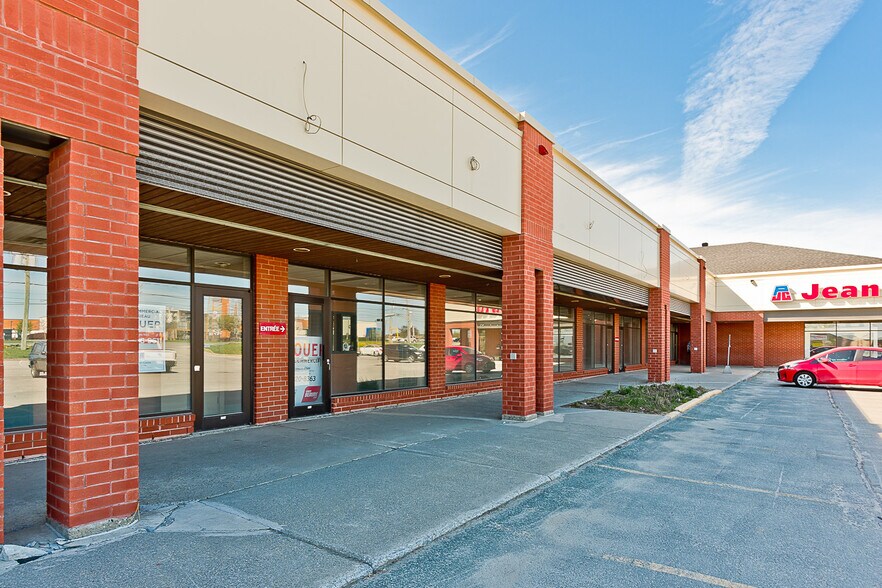 More Photos Of 4870 Boul Bourque, Sherbrooke General Retail For Lease