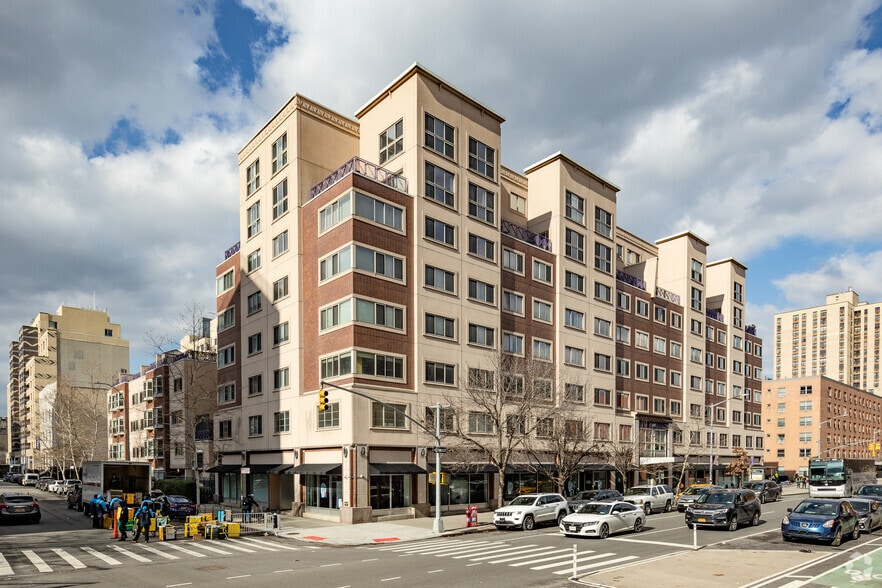 More Photos Of 1400 Fifth Ave, New York Apartments For Lease