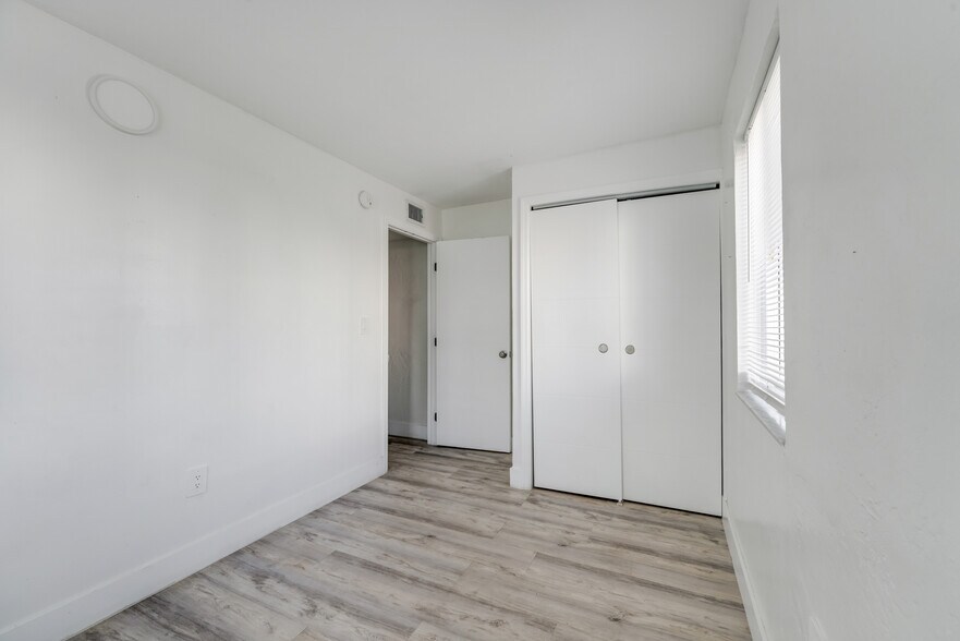 More Photos Of 1630 NW 18th St, Miami Apartments For Sale
