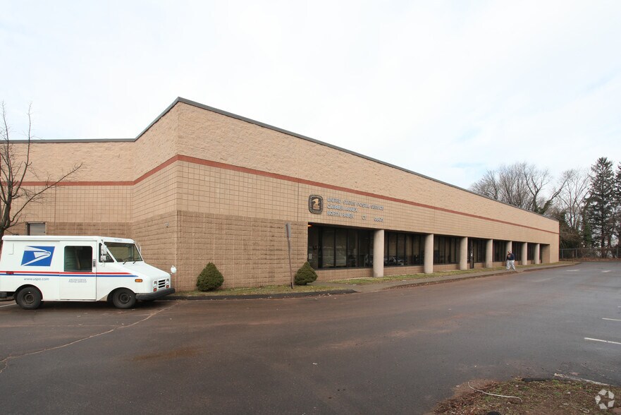 More Photos Of 10 Middletown Ave, North Haven Warehouse For Lease