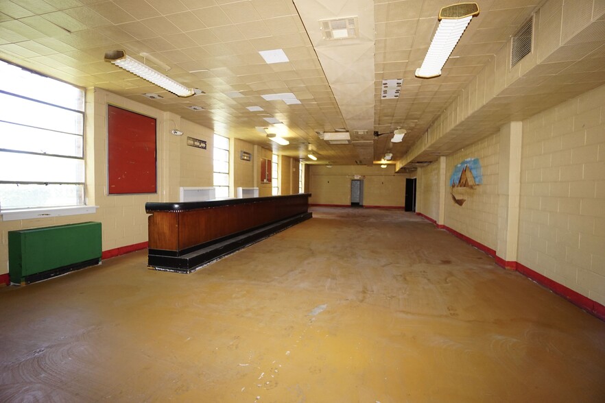 More Photos Of 10004 Union Ave, Cleveland Specialty For Sale