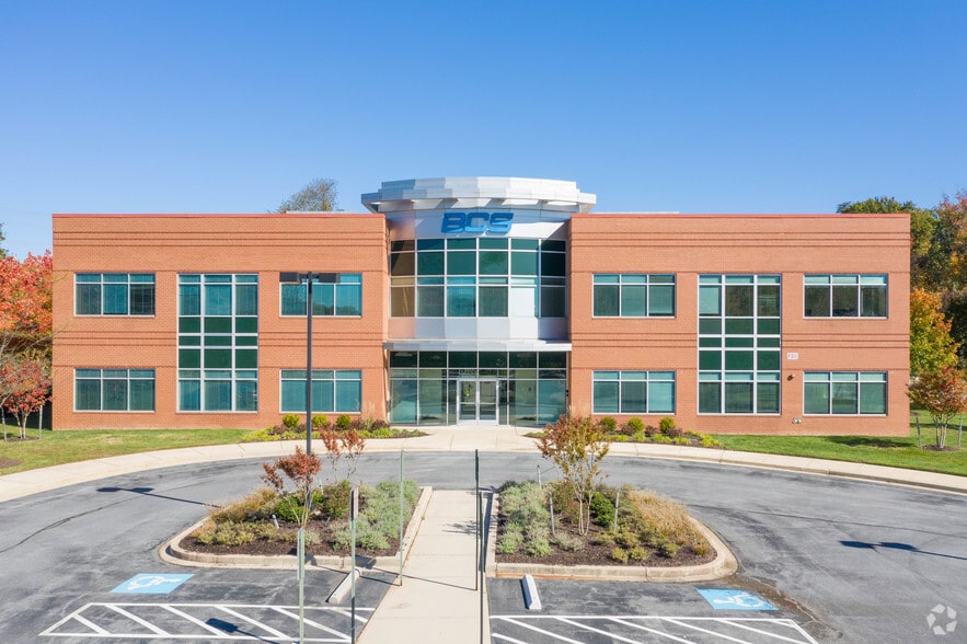 More Photos Of 8920 Stephens Rd, Laurel Office For Lease