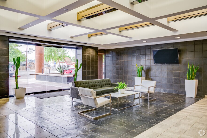 More Photos Of 1601 N 7th St, Phoenix Office For Sale