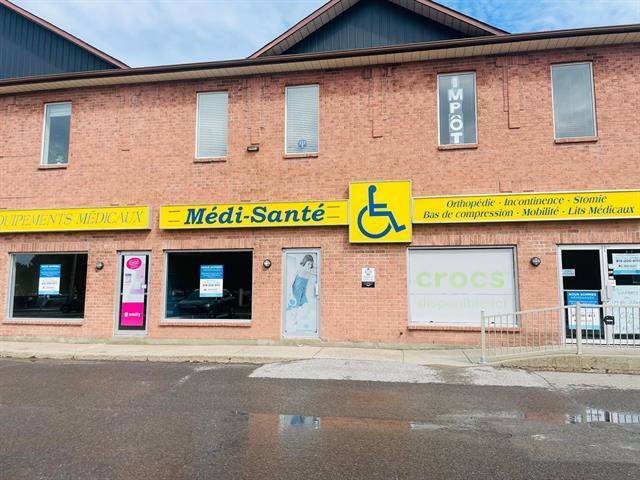 More Photos Of 867 Boul Saint-René O, Gatineau General Retail For Lease