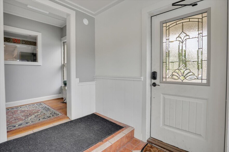 More Photos Of 326 Route 87, Columbia Office For Lease