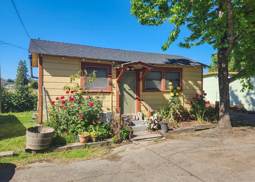 More Photos Of 1855 Petaluma Hill Rd, Santa Rosa Apartments For Sale