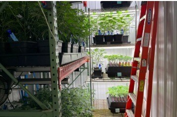 More Photos Of 404 S Park Dr, Kalkaska Warehouse For Lease