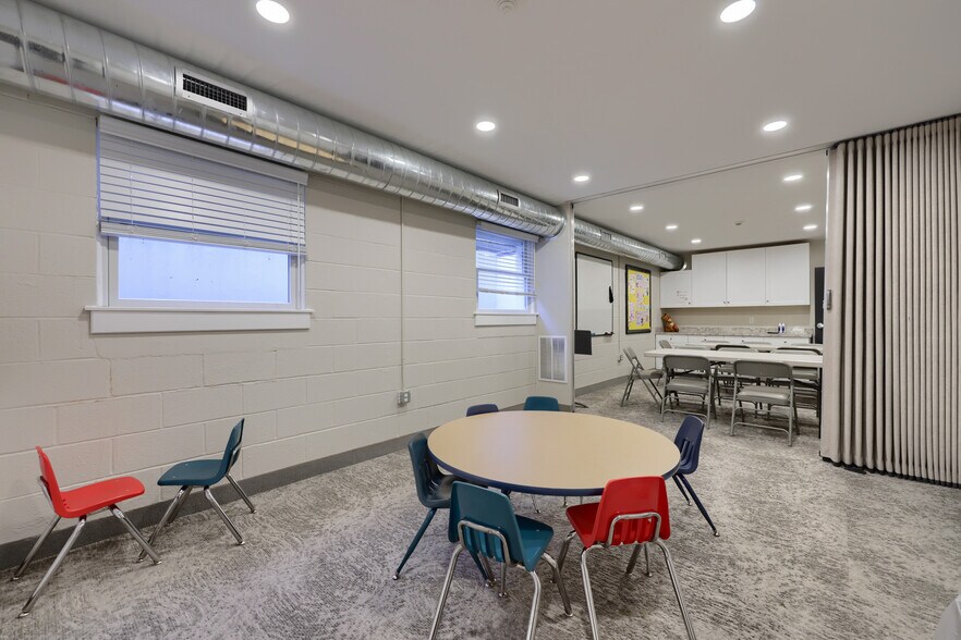 More Photos Of 121 Walnut Hill Rd, Millersville Religious Facility For Sale