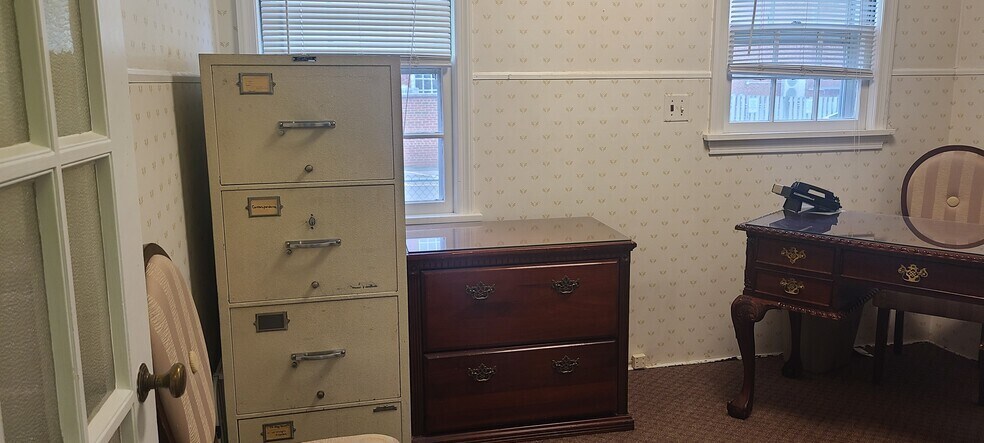 More Photos Of 25 Maple Ave, Morristown Office Residential For Sale