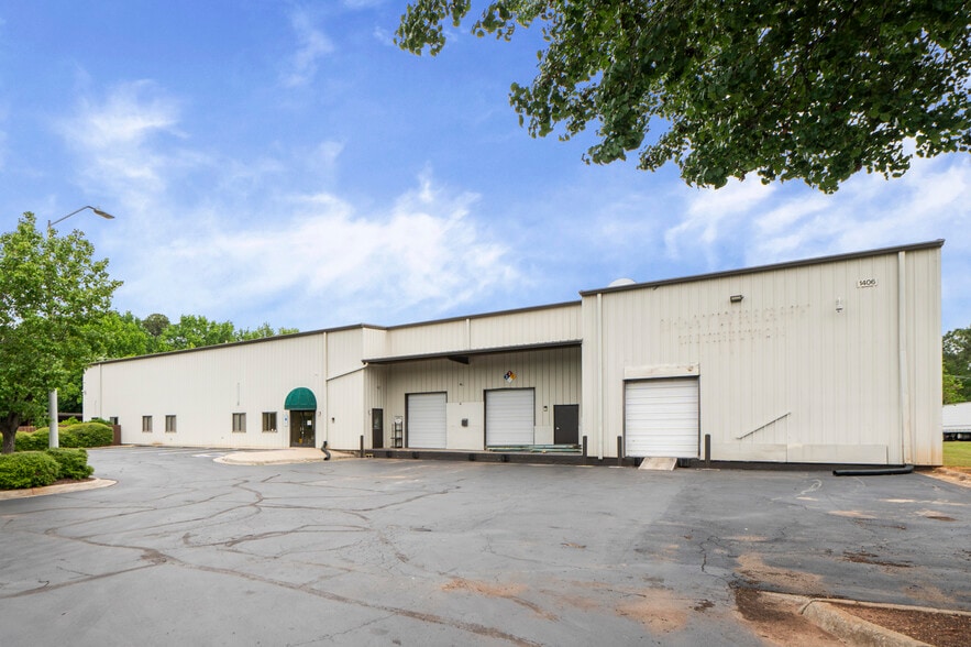 More Photos Of 1406 Smith Reno Rd, Raleigh Warehouse For Sale