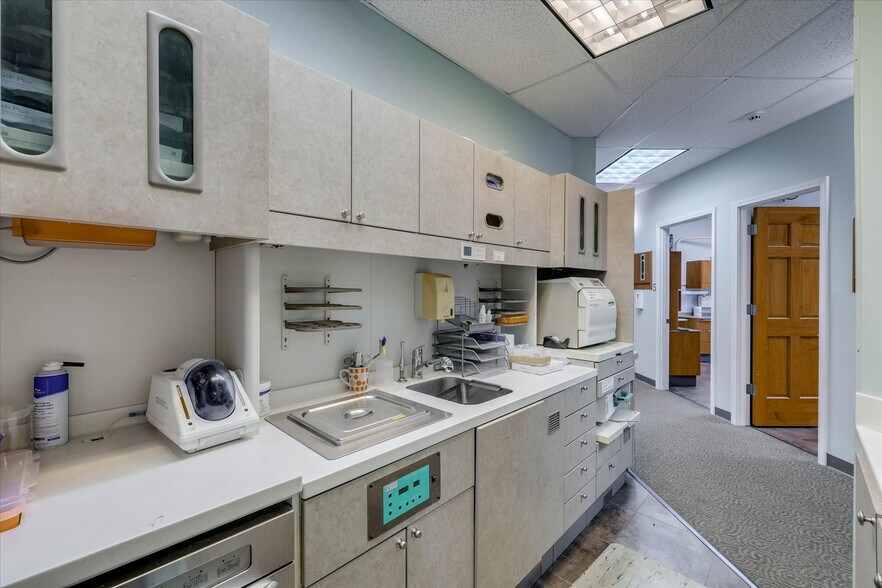 More Photos Of 1466 Columbia Hwy N, Aiken Medical For Sale