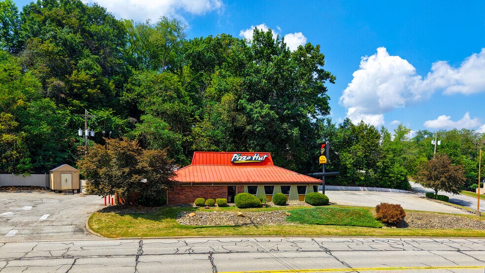 More Photos Of 1235 Long Run Rd, McKeesport Restaurant For Sale