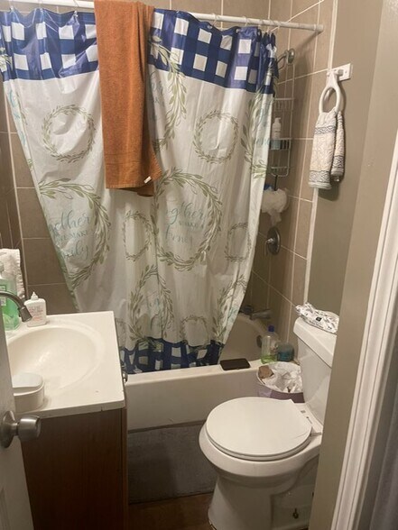 More Photos Of 975 Marble Ave, Memphis Apartments For Sale