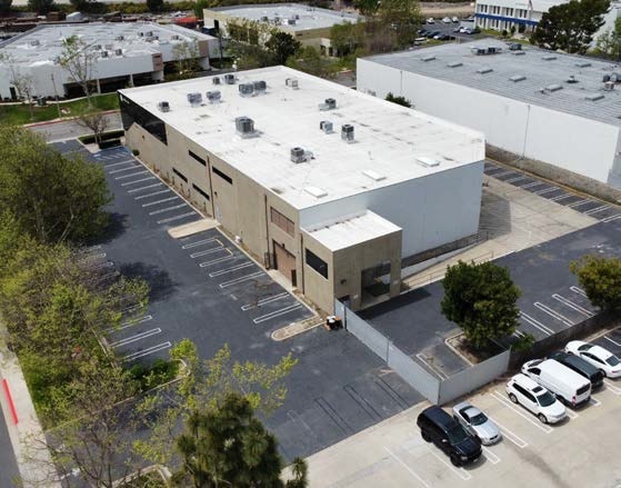 More Photos Of 1690 Scenic Ave, Costa Mesa Light Distribution For Lease