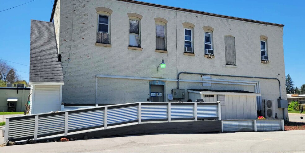 More Photos Of 7957 E State St, Central Lake General Retail For Sale