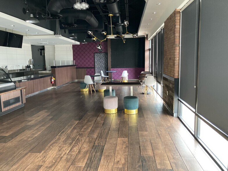 More Photos Of 19010-19074 Gulf Fwy, Friendswood Unknown For Lease