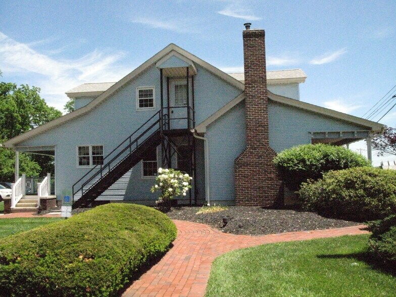 More Photos Of 4101 W Tilghman St, Allentown Office For Lease
