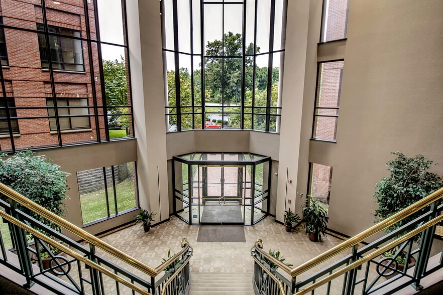 More Photos Of 1250 Pittsford Victor Rd, Pittsford Office For Lease