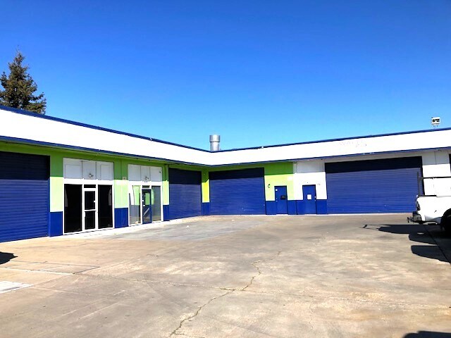 More Photos Of 897 W A St, Bay Area Auto Repair For Sale