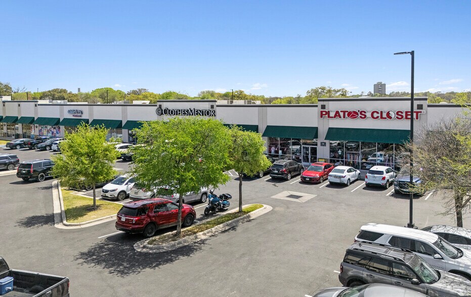 More Photos Of NW Loop 410 @ Blanco Rd, San Antonio Unknown For Lease