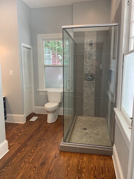 More Photos Of 173 Pierce Ave, Macon-Bibb Office Residential For Lease