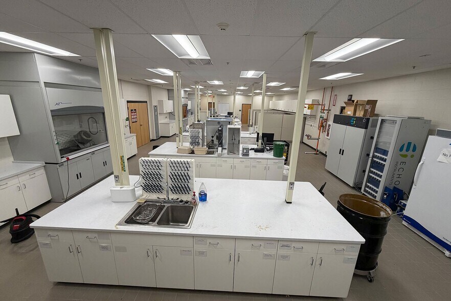 More Photos Of 2323 115th Ave, Greeley Warehouse For Sale
