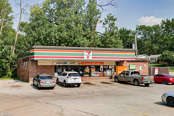 Primary Photo Of 2306 Chambers Rd, Saint Louis Convenience Store For Sale