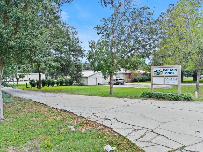 More Photos Of 19786 State Highway 181, Fairhope Specialty For Sale