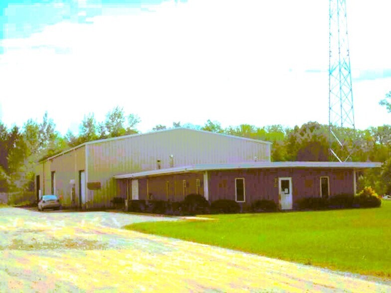 Primary Photo Of 8260 Van Dyke Rd, Cass City Manufacturing For Lease