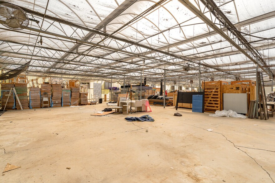 More Photos Of 1308 Starr Dr, High Point Service For Lease