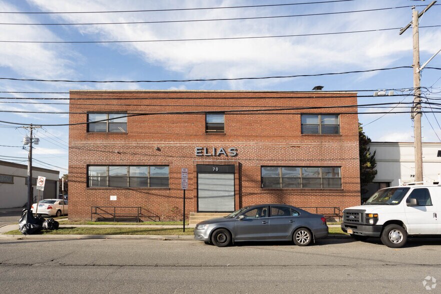 More Photos Of 70 E 2nd St, Mineola Manufacturing For Sale