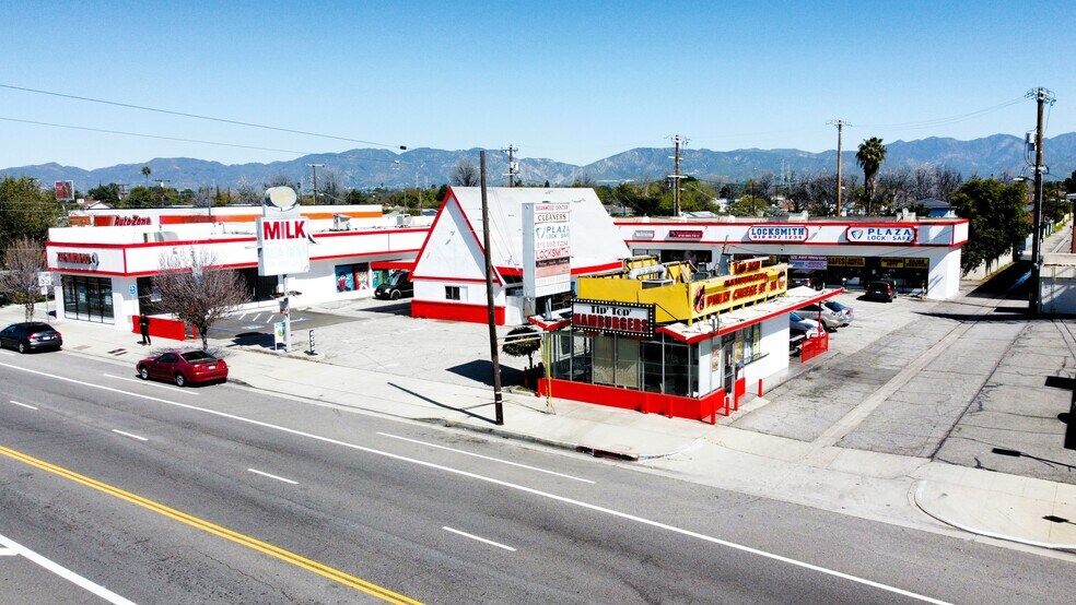 More Photos Of 8628 Woodman Ave, Pacoima Convenience Store For Lease