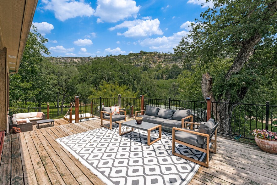 More Photos Of 8570 River Rd, New Braunfels Hospitality For Sale
