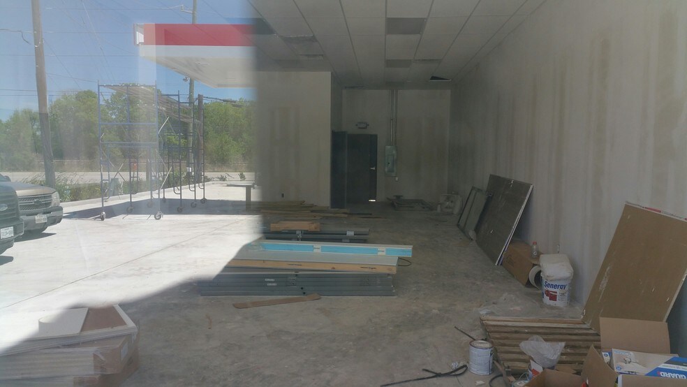 More Photos Of 5421 FM 521 Rd, Arcola General Retail For Lease