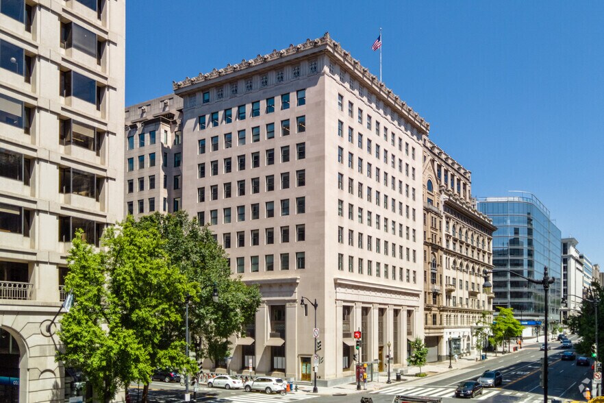 More Photos Of 700 14th St NW, Washington Office For Sale