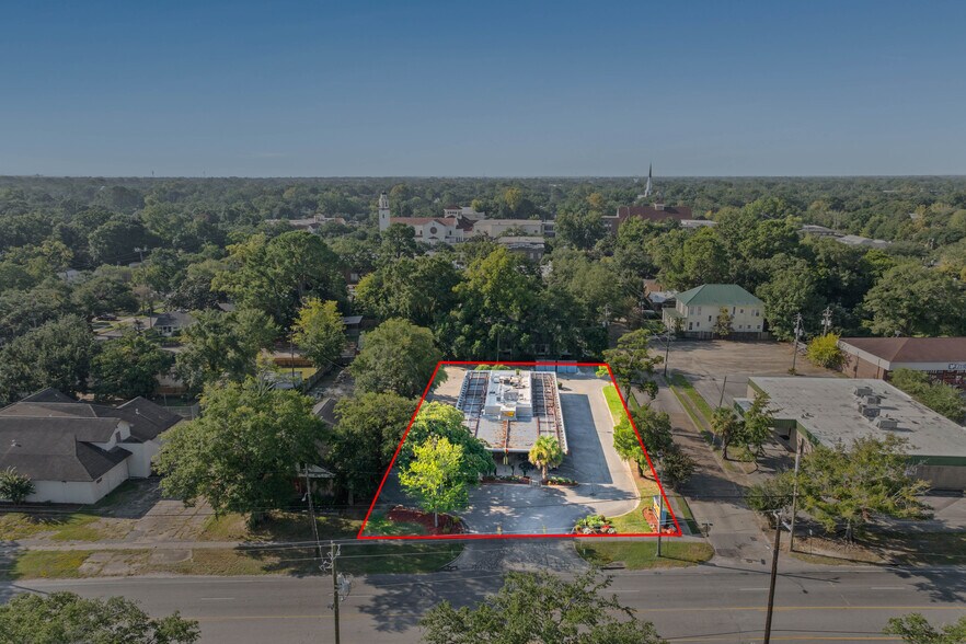 More Photos Of 1461 Spring Hill Ave, Mobile Fast Food For Sale