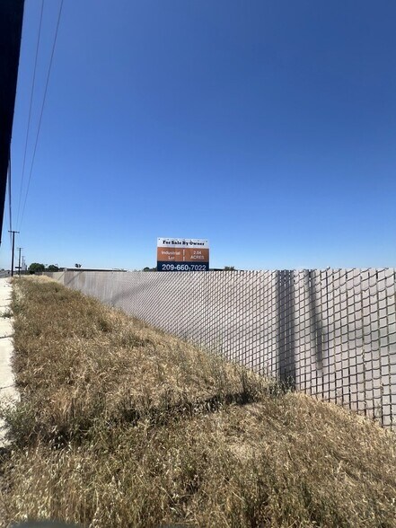 More Photos Of 301 Kiernan Ave, Modesto Land For Sale