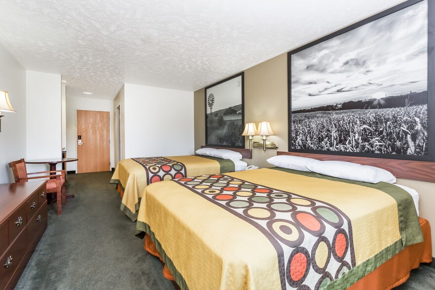 More Photos Of 305 Highway 183, Alma Hotel For Sale