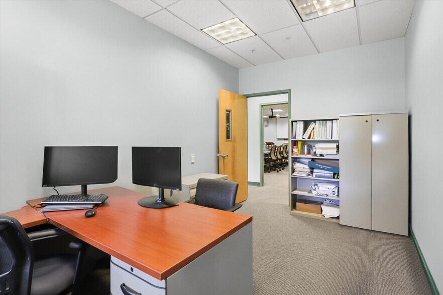 More Photos Of 339 Buschs Frontage Rd, Annapolis Medical For Sale