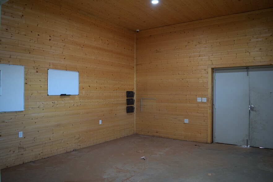 More Photos Of 9701 FM 307, Midland Flex For Sale