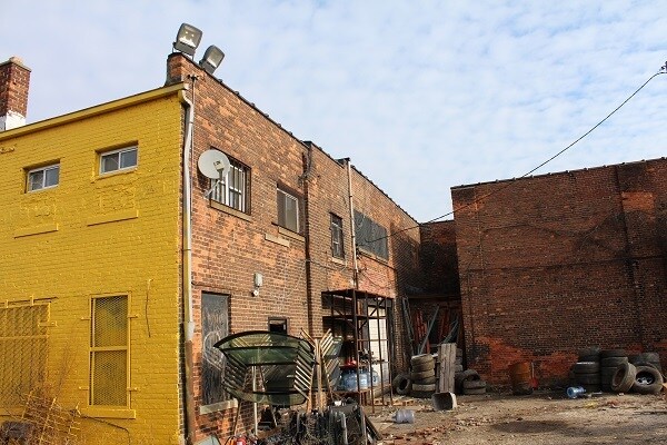 More Photos Of 2715 W Warren Ave, Detroit Auto Salvage Facility For Sale
