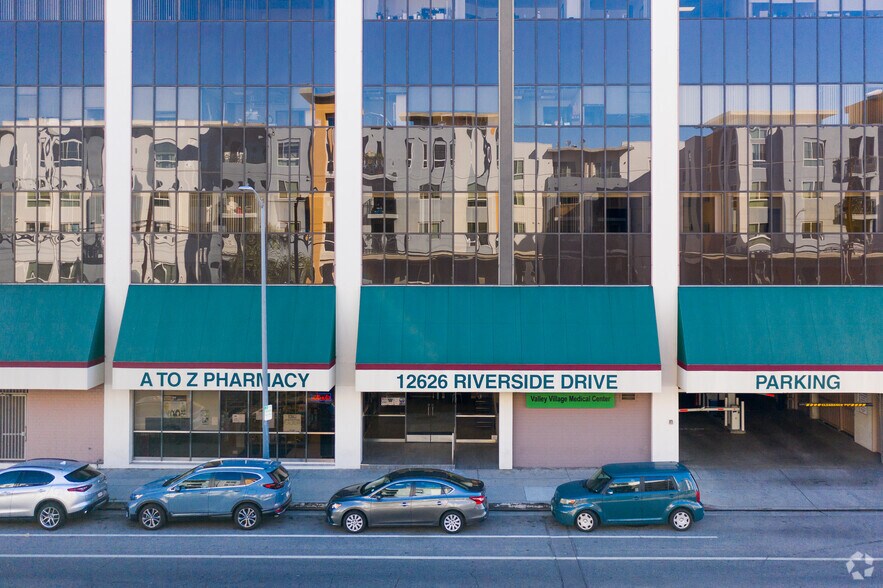 More Photos Of 12626 Riverside Dr, Valley Village Medical For Lease