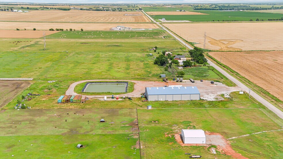 More Photos Of 1448 Darlington Rd NW, El Reno Warehouse For Sale