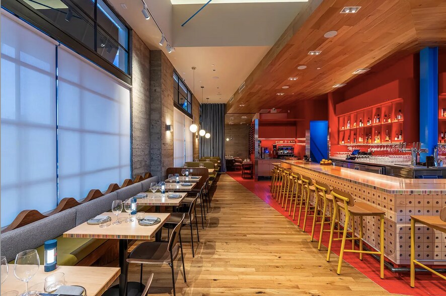 More Photos Of 3273 Helms Ave, Culver City General Retail For Lease