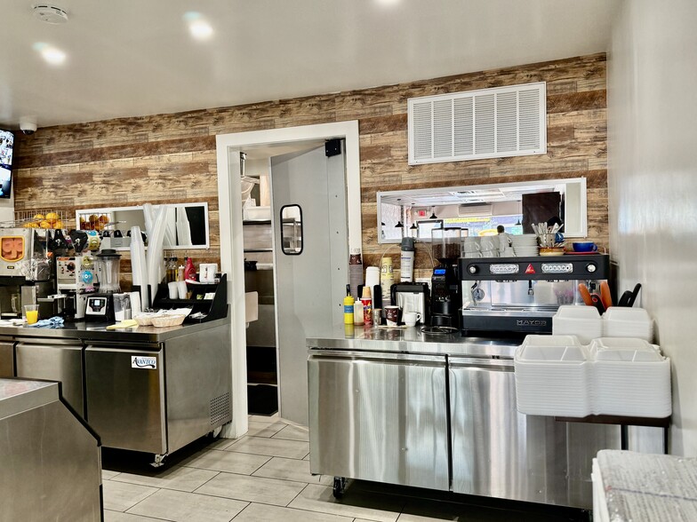 More Photos Of 346 Hillside Ave, Williston Park Storefront For Sale