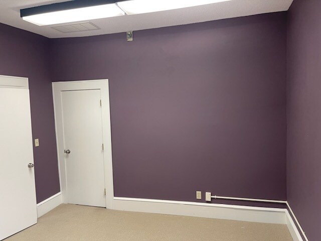 More Photos Of 313 SE 1st St, Evansville Office For Lease