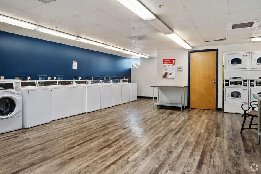 More Photos Of 951 18th St S, Birmingham Apartments For Lease