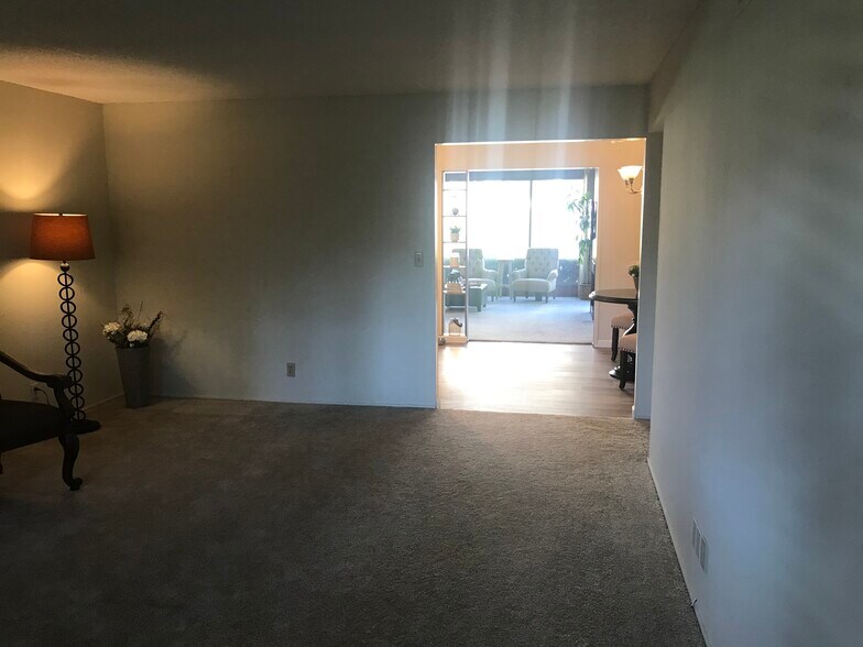 More Photos Of 5105 N Roosevelt Ave, Fresno Apartments For Sale